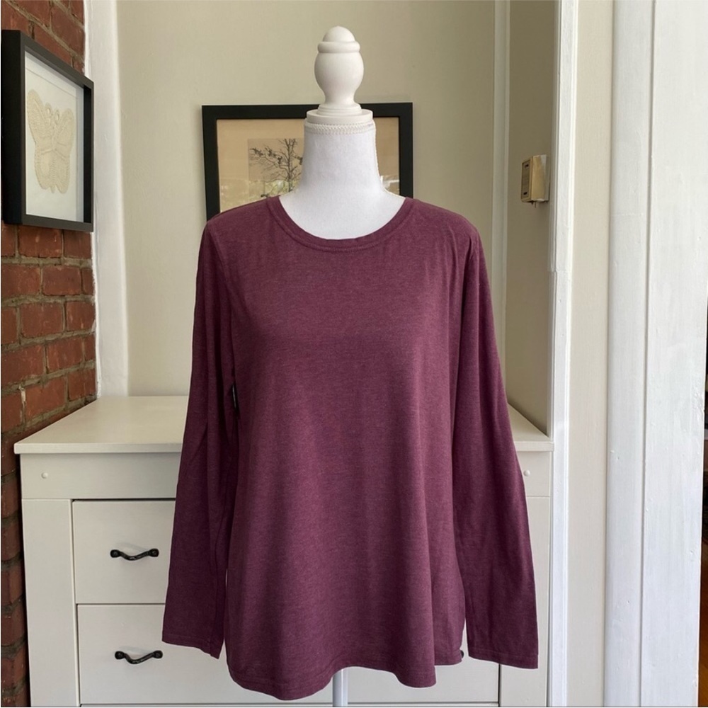 Time and Tru Women's Top